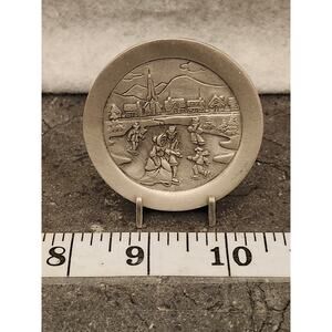 Spoontiques‎ Pewter Collector Plate Miniature with Stand #795 1982 Vintage